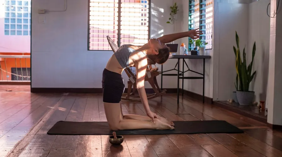 Gentle mat-based training, a safe start for postnatal fitness in Phuket