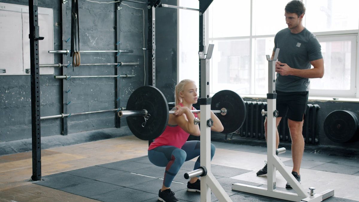 Personal trainer vs gym membership in Phuket A guided training session, the coaching a gym membership alone does not provide
